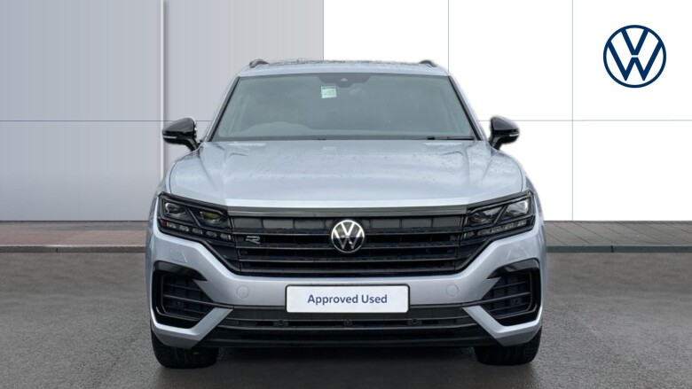 Volkswagen Touareg 3.0 V6 TDI 4Motion Black Edition 5dr Tip Auto Diesel Estate